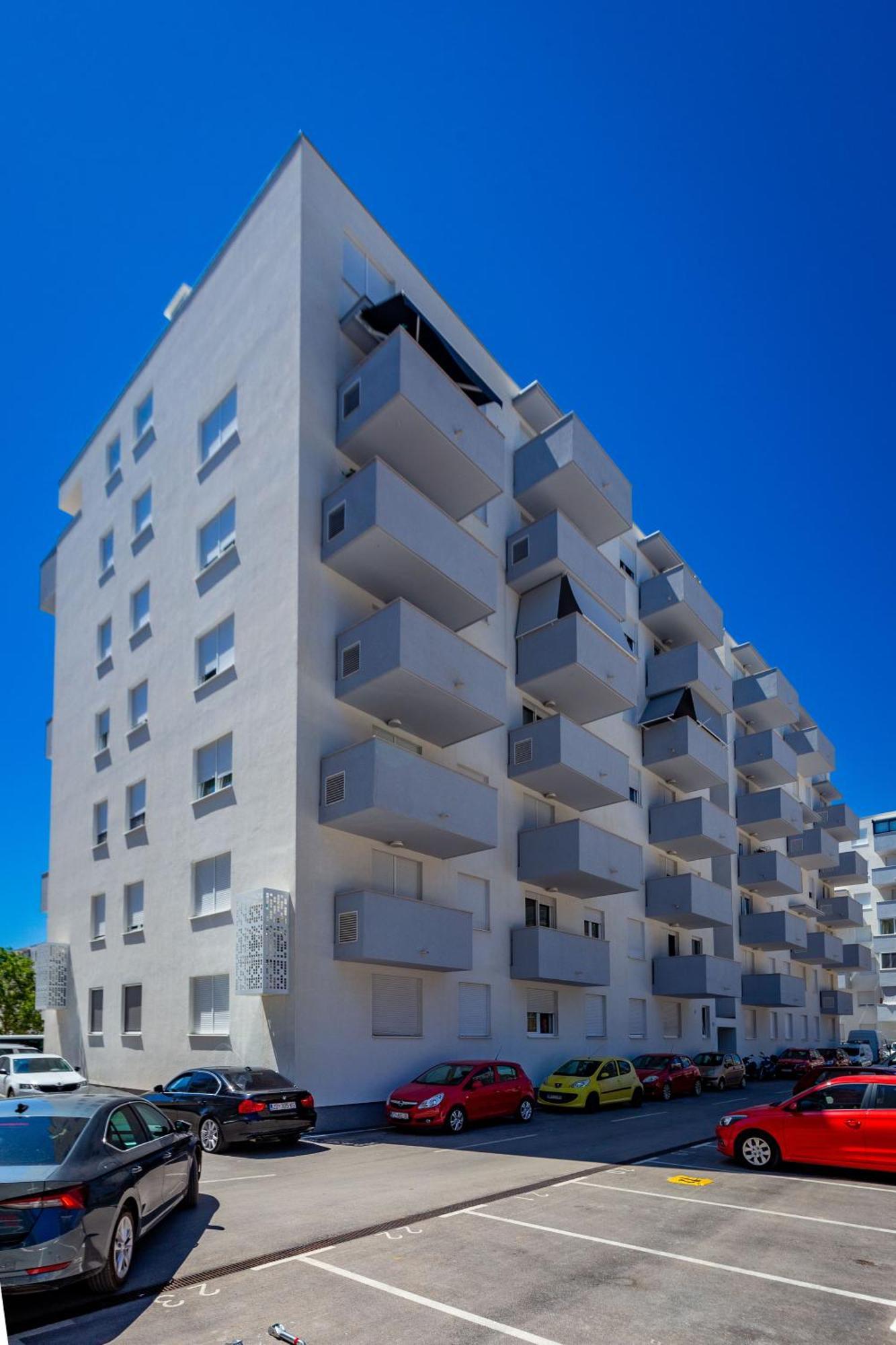 Campanula Apartment With Balcony Zadar Exterior foto