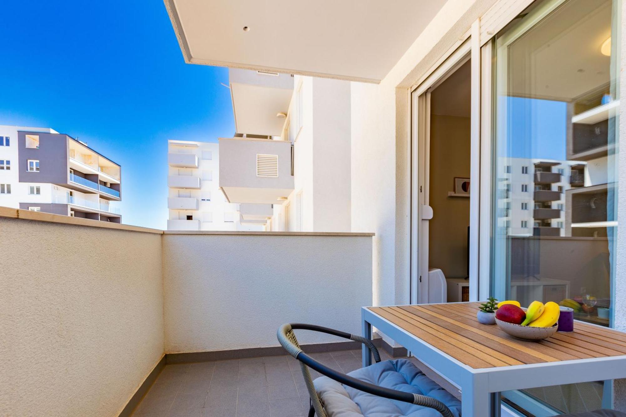 Campanula Apartment With Balcony Zadar Exterior foto